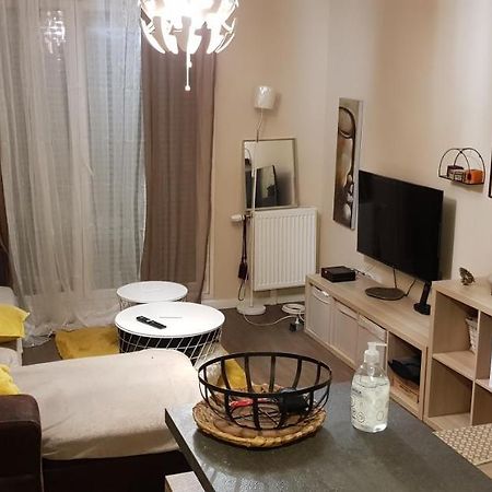 Appartement Apparemment cosy avec parking extérieur gratuit à Aulnay-sous-Bois Extérieur photo