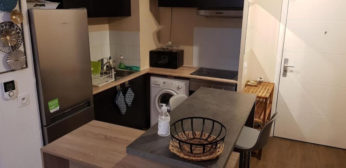 Appartement Apparemment cosy avec parking extérieur gratuit à Aulnay-sous-Bois Extérieur photo